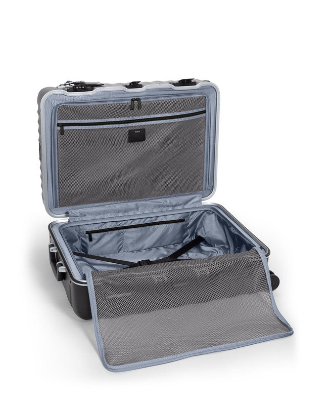 Short Trip 4 Wheel Packing Case